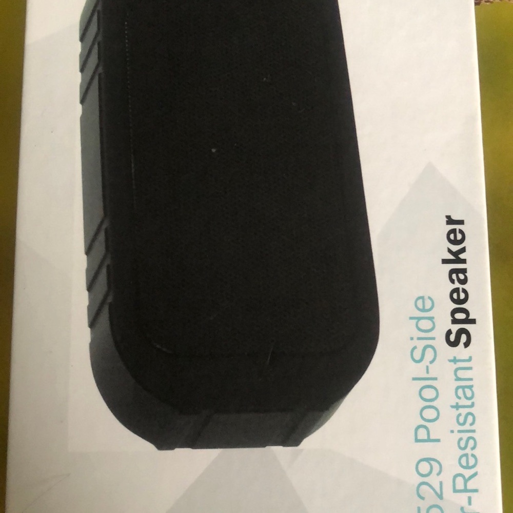 Pool side speaker PL – 4529 water resistant speaker with radio with cables